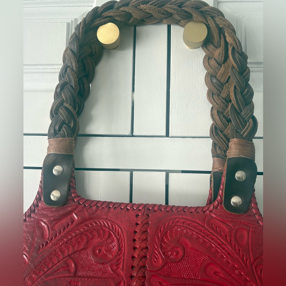 Alejandro Yeo Red Leather Hand Tooled Handbag Tote Like NEW - Picture 2 of 16